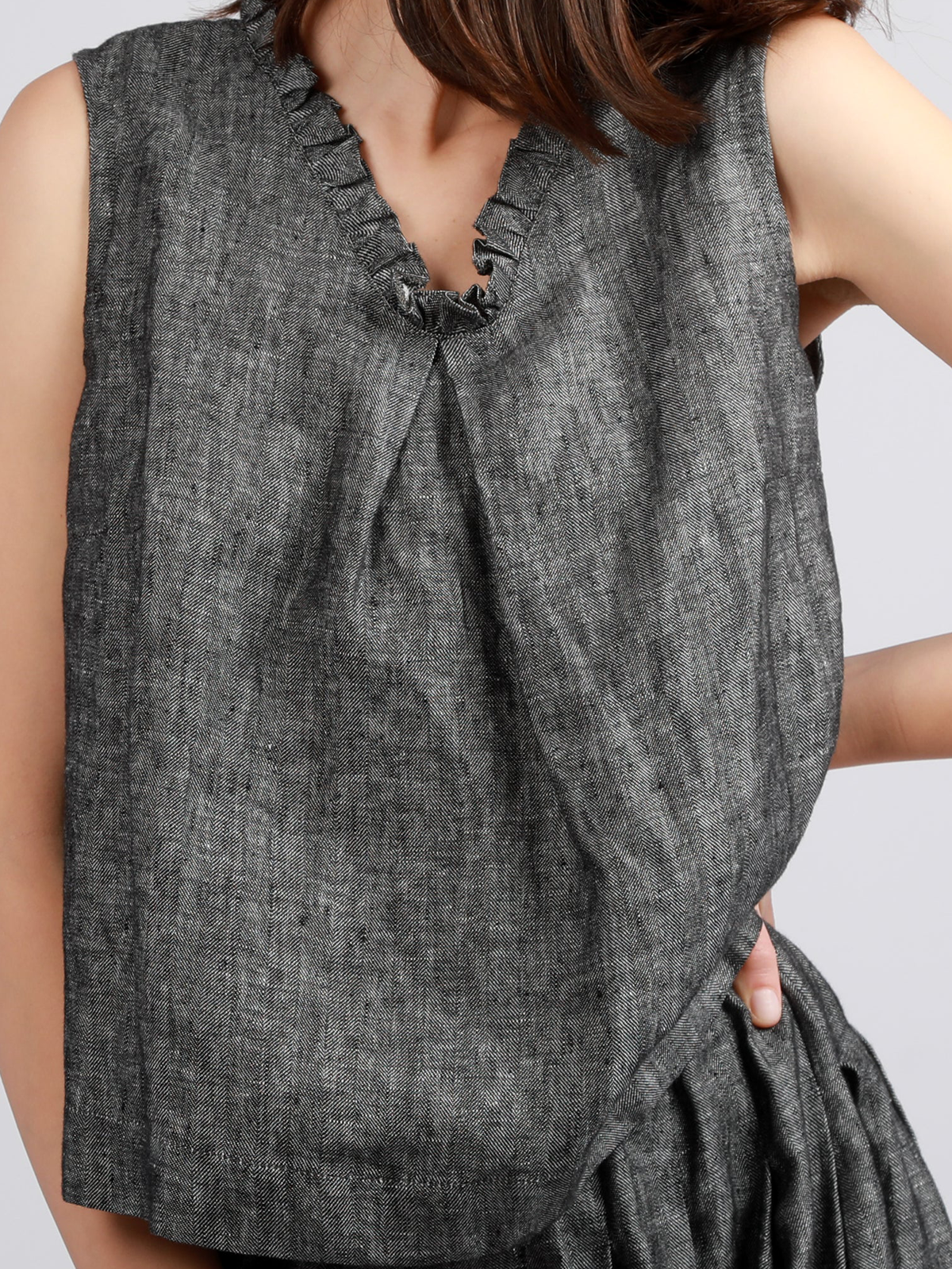 Cotton And Linen V Neck Plain Sleeveless Tank Top