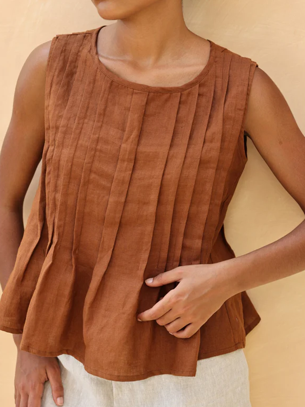 Cotton And Linen Crew Neck Plain Sleeveless Tank Top